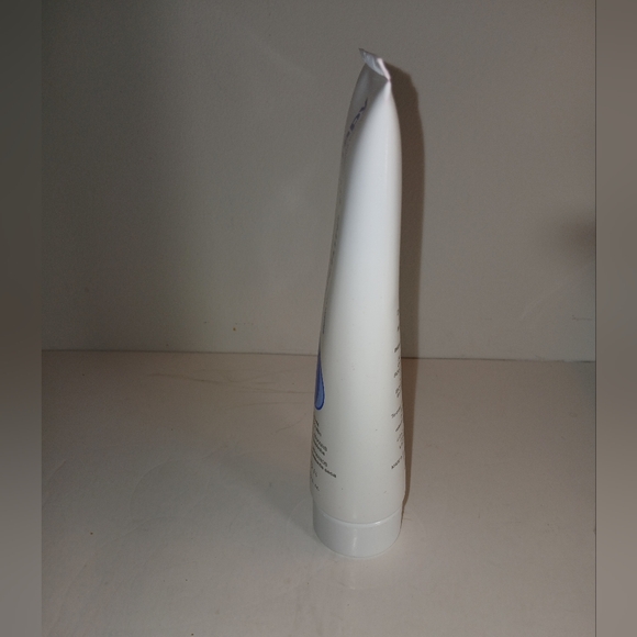 Hand Cream - Picture 4 of 4